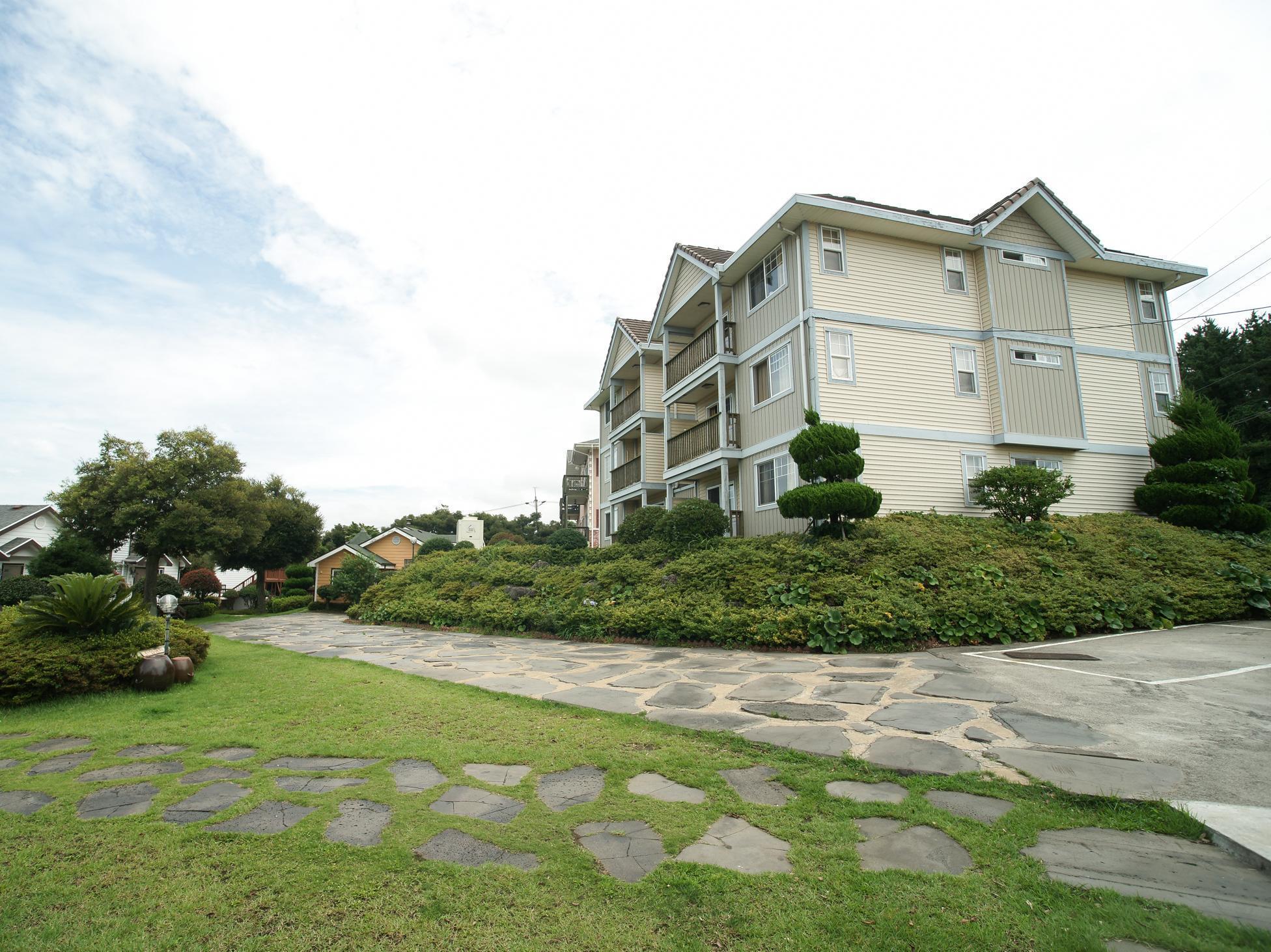Uts Village Jeju Exterior photo