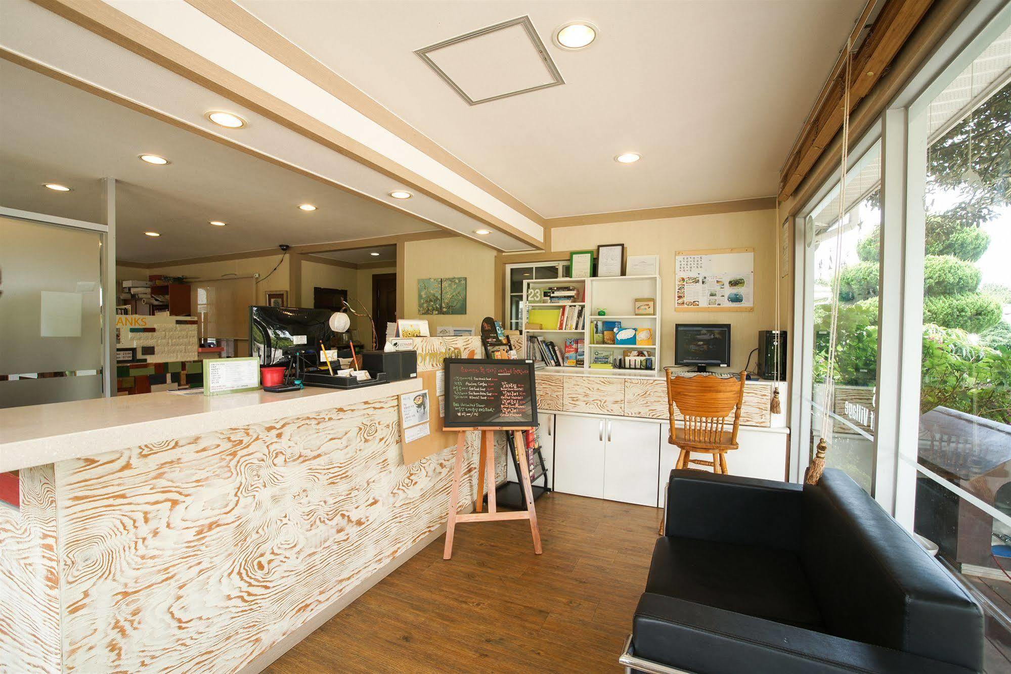 Uts Village Jeju Exterior photo